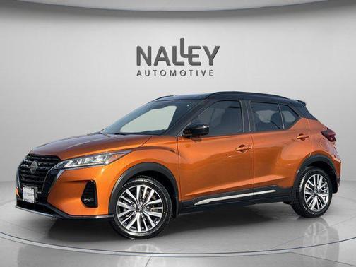 2021 Nissan Kicks SR
