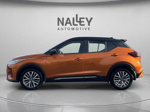 2021 Nissan Kicks SR