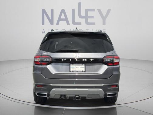 Modern Steel Metallic 2026 Honda Pilot EX-L
