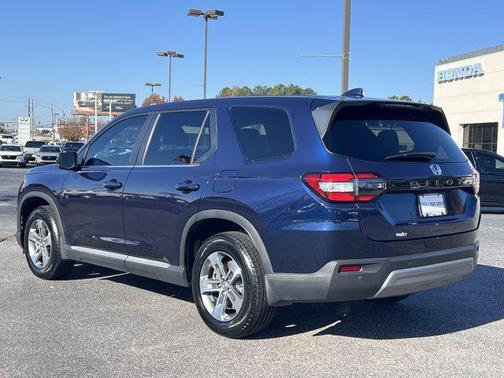 2024 Honda Pilot EX-L 7 Passenger