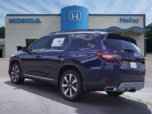 2025 Honda Pilot Touring 8-Passenger