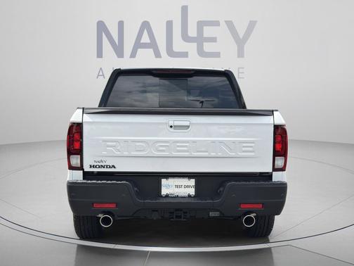 Platinum White Pearl 2026 Honda Ridgeline Black