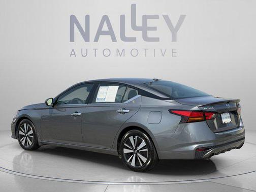 Gun Metallic 2022 Nissan Altima 2.5 SL