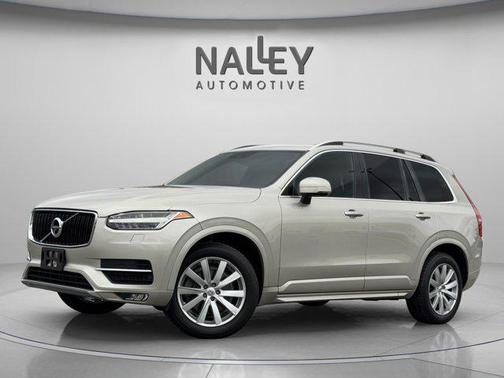 2016 Volvo XC90 T6 Momentum