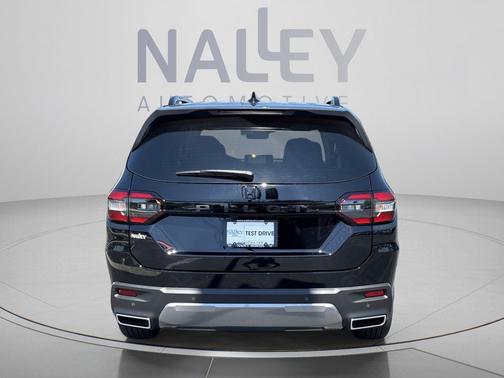 Crystal Black Pearl 2026 Honda Pilot EX-L