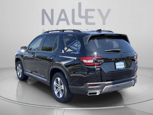 Crystal Black Pearl 2026 Honda Pilot EX-L
