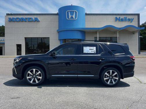 2025 Honda Pilot Touring 8-Passenger