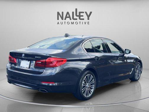 2019 BMW 540 540i