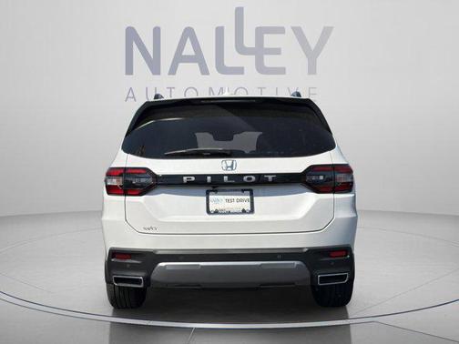 Platinum White Pearl 2026 Honda Pilot EX-L