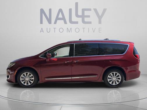 Velvet Red Pearlcoat 2018 Chrysler Pacifica Touring-L Plus