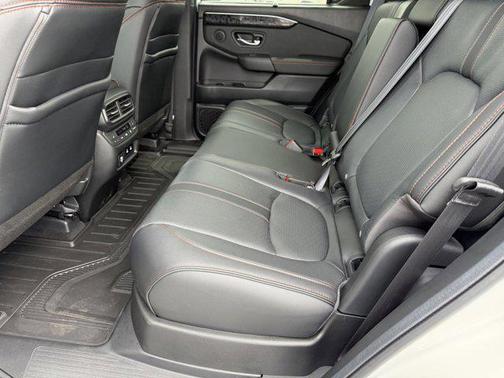 Platinum White Pearl 2026 Honda Passport AWD TrailSport Elite