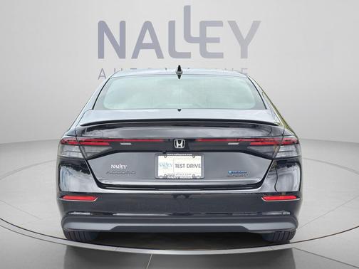 Crystal Black Pearl 2026 Honda Accord Hybrid Sport