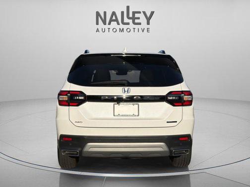 2024 Honda Pilot Touring 8-Passenger