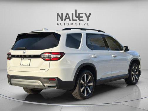 2024 Honda Pilot Touring 8-Passenger