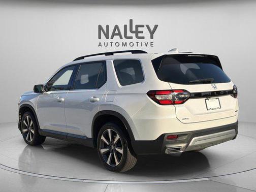 2024 Honda Pilot Touring 8-Passenger