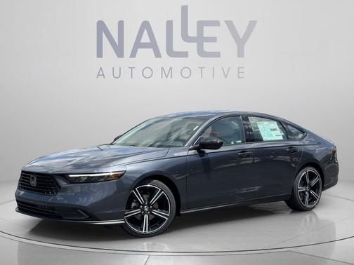 Meteorite Gray Metallic 2026 Honda Accord SE