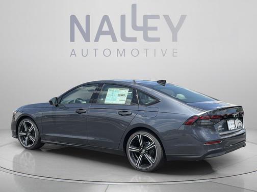 Meteorite Gray Metallic 2026 Honda Accord SE