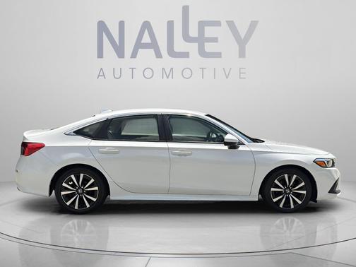 Platinum White Pearl 2022 Honda Civic EX