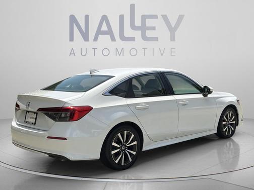 Platinum White Pearl 2022 Honda Civic EX