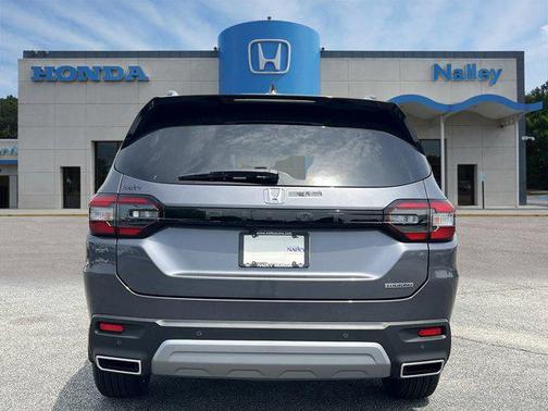2025 Honda Pilot Touring 8-Passenger