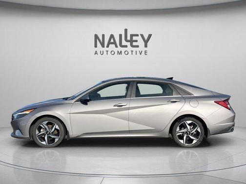 2022 Hyundai ELANTRA Limited