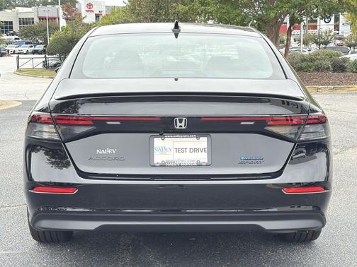 Crystal Black Pearl 2026 Honda Accord Hybrid Sport