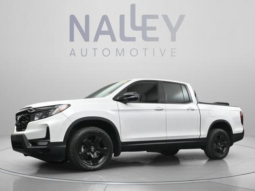 Platinum White Pearl 2024 Honda Ridgeline Black