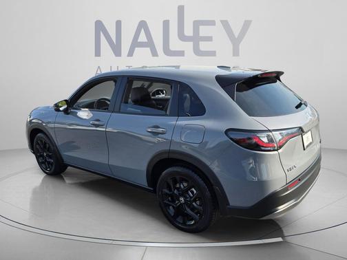 Urban Gray Pearl 2025 Honda HR-V 2WD Sport