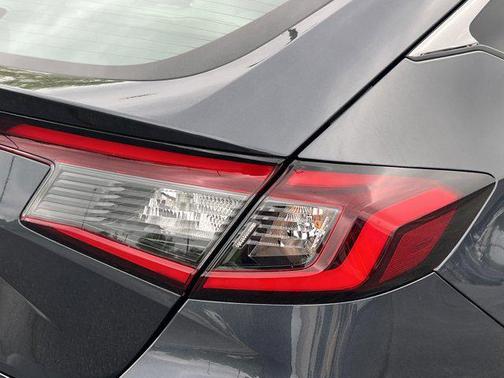 2022 Honda Civic EX-L