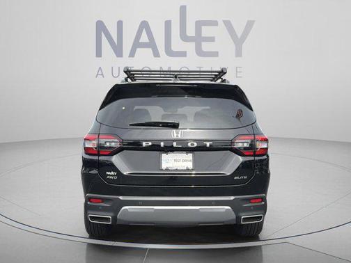 Crystal Black Pearl 2026 Honda Pilot Elite