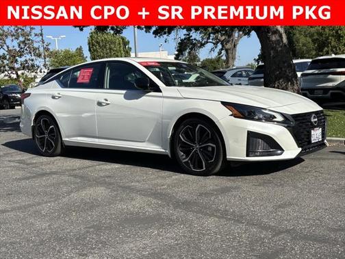 2023 Nissan Altima SR FWD