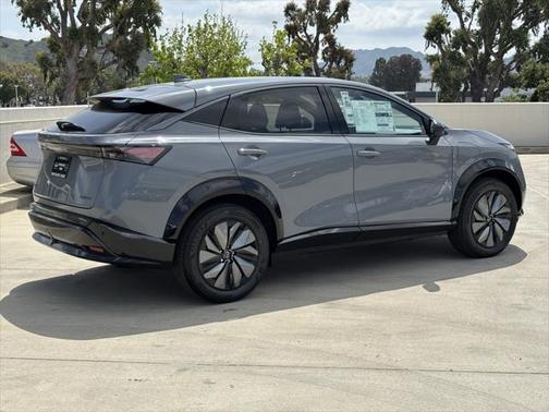 2025 Nissan ARIYA ENGAGE