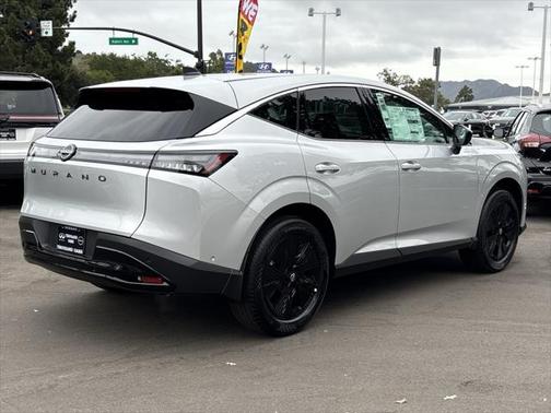2025 Nissan Murano SV