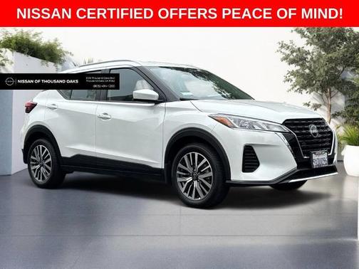 Aspen White 2024 Nissan Kicks SV