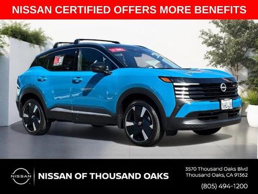 2t Ice Blk Roof 2025 Nissan Kicks SR
