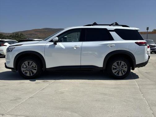 2025 Nissan Pathfinder SV FWD