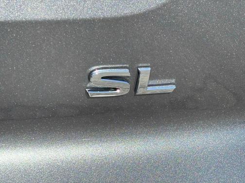 2025 Nissan Pathfinder SL FWD