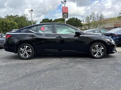 Black 2023 Nissan Sentra SV
