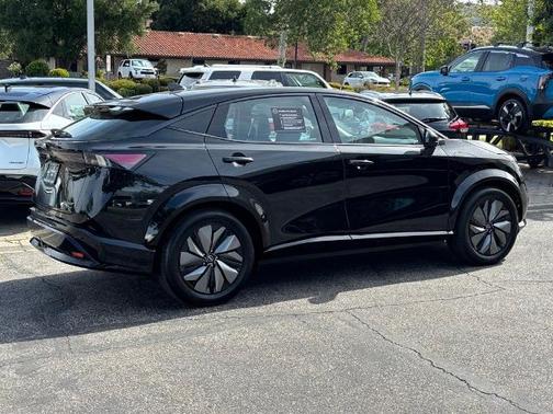 Black Diamond Pearl 2024 Nissan ARIYA ENGAGE+