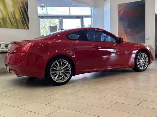 2012 INFINITI G37 Journey