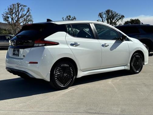 2025 Nissan Leaf SV PLUS