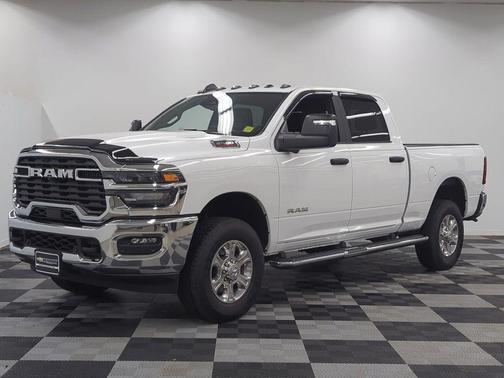 Bright White Clearcoat 2025 RAM 2500 Big Horn