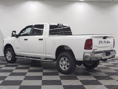 Bright White Clearcoat 2025 RAM 2500 Big Horn