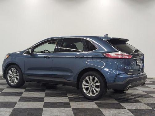 Blue Metallic 2019 Ford Edge Titanium