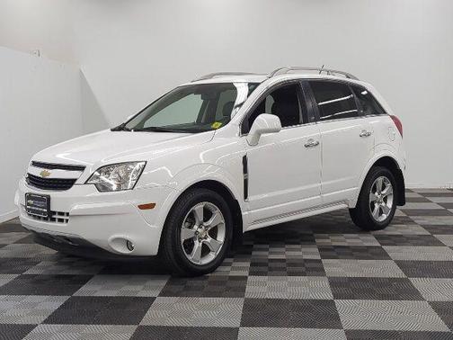 Arctic Ice 2013 Chevrolet Captiva Sport LTZ