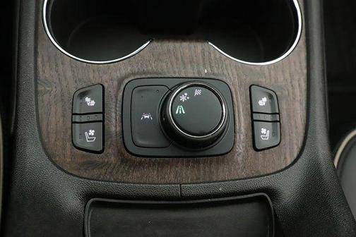 Summit White 2023 GMC Acadia Denali