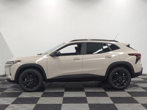 White Sand 2026 Chevrolet Trax ACTIV