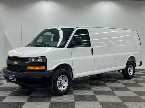 Summit White 2026 Chevrolet Express 2500 Work Van