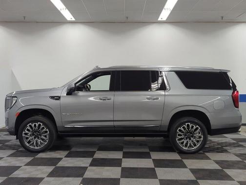 Sterling 2023 GMC Yukon XL Denali Ultimate