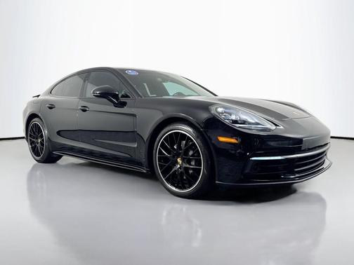 2018 Porsche Panamera 4S